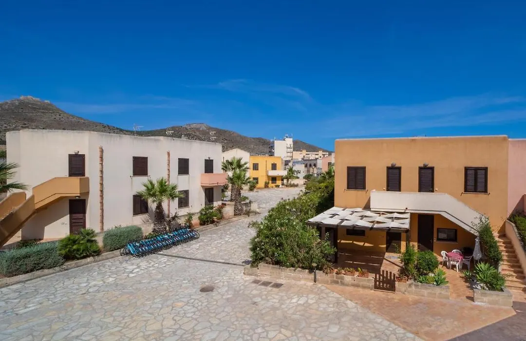 Elimi Favignana Apartments - Residence in città-1
